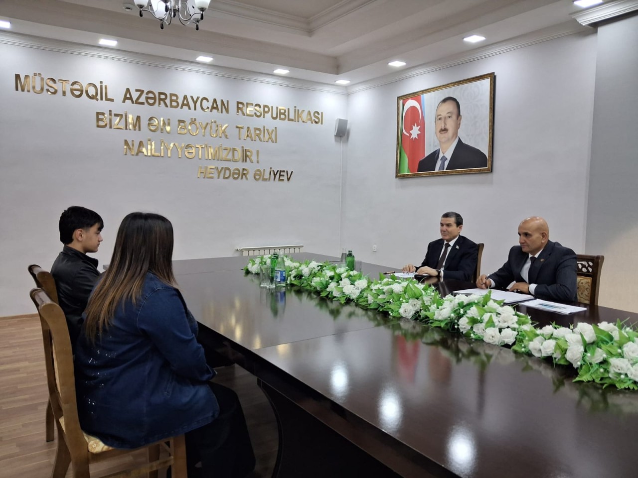 Millət vəkili vətəndaşlarla növbəti görüşünü keçirdi - FOTOLAR